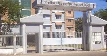 ভুল সেটে এসএসসি পরীক্ষা, কেন্দ্র সচিবসহ সাতজনকে অব্যাহতি