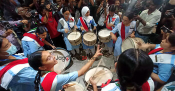 All students from 984 institutions pass SSC exams