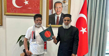 শহিদুল আলম দেশে ফিরছেন শনিবার ভোরে