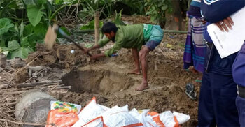 সিরাজগঞ্জে ৫০ বস্তা ভেজাল সার জব্দ