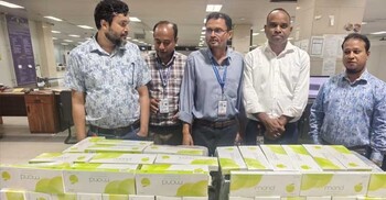 শাহ আমানতে ৪২৯ কার্টন সিগারেট জব্দ