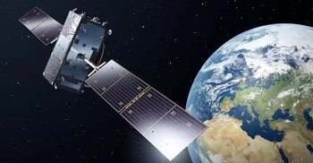 স্টারলিংকের আধিপত্য রোধে ১৬ স্যাটেলাইট উৎক্ষেপণ রাশিয়ার