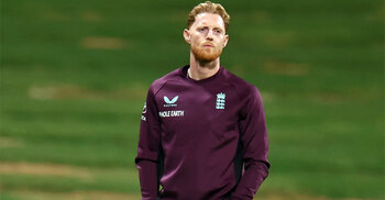 চোটে বিপর্যস্ত স্টোকস, মে’র আগে মাঠে ফেরা অনিশ্চিত