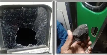 উঠতে না পেরে ট্রেনে পাথর নিক্ষেপ যাত্রীর, ভাঙলো জানালার গ্লাস