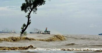 Cyclone Remal hits Bangladesh coast