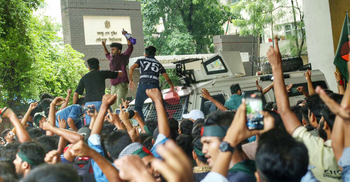 Quota protesters sued over attack on police