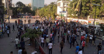 Dhaka College, City College students continue clashing