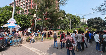 7-college students stage sit-in to demand university ordinance