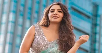 শুটিংয়ের আগেই দুর্ঘটনা, কী হয়েছে শুভশ্রীর?