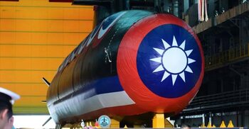 Taiwan unveils new submarine to fend off China