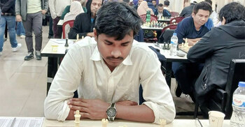 এসএসপিএল আন্তর্জাতিক দাবায় চ্যাম্পিয়ন ঢা বি'র সুব্রত বিশ্বাস