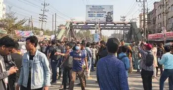 শাকসু নির্বাচন স্থগিতের প্রতিবাদে সিলেট-সুনামগঞ্জ সড়ক অবরোধ