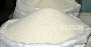 Sugar prices climb ahead of Ramadan, traders blame syndicates