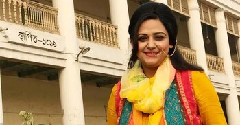 নিজের পিঠ নিজেই চাপড়ালেন, যা বললেন চিরকুট ব্যান্ডের সুমি