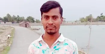 বজ্রপাতে নিহত, ঘেরেই পড়ে ছিল ব্যবসায়ীর মরদেহ