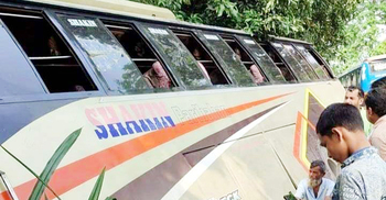 সুনামগঞ্জে বাসের ধাক্কায় স্কুলছাত্রীসহ নিহত ২