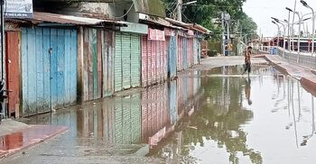 বৃষ্টি কমায় সুনামগঞ্জে বন্যা পরিস্থিতির উন্নতি