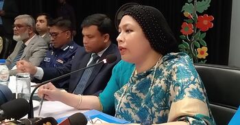 স্মার্ট বাংলাদেশে শিক্ষকদেরও স্মার্ট হতে হবে