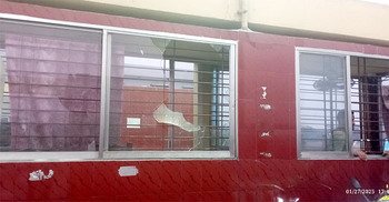 বাঁশ তুলতে দেরি হওয়ায় টোল প্লাজা ‘ভাঙচুর’ করলেন সমন্বয়করা