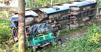 সুনামগঞ্জে বাসের ধাক্কায় সিএনজির চালকসহ নিহত ২