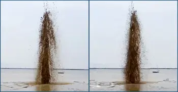 ডুবে থাকা হাওরের নলকূপ থেকে উঠছে গ্যাস