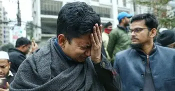 খালেদা জিয়ার মৃত্যুর খবরে কান্নায় ভেঙে পড়লেন নেতাকর্মীরা