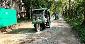 টেকসই মেরামতের অভাবে বেহাল শাবিপ্রবির সড়ক