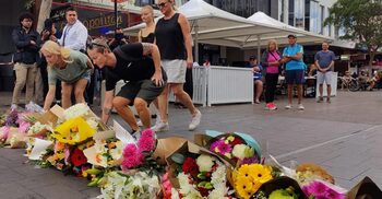 Sydney knife attacker had mental health issues: Police