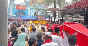 ‘লালে লাল, বাবা শাহজালাল’ ধ্বনিতে মুখর শাহজালালের মাজার