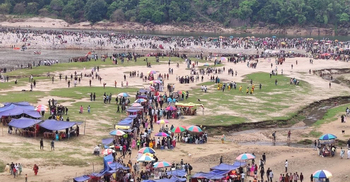 ঈদের টানা ছুটিতে পর্যটকে মুখর সিলেট