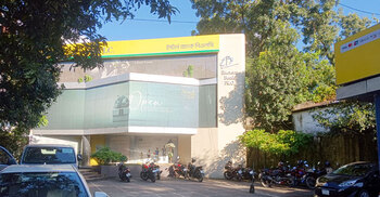 ‘গায়েবি গ্যারান্টর’ বানিয়ে ব্যবসায়ীকে ফাঁসানোর অভিযোগ