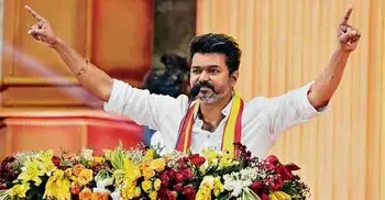 তামিলনাড়ুতে ‘কিং’ নাকি ‘কিংমেকার’ থালাপতি বিজয়?