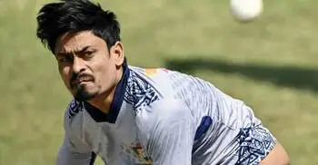 নভেম্বর মাসের সেরার লড়াইয়ে তাইজুল