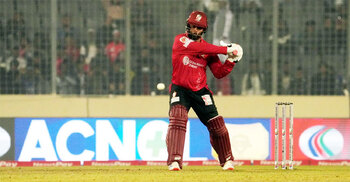 মাত্র ৩৯ বলেই ঢাকাকে হারিয়ে দিলো বরিশাল