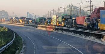 ঢাকা-টাঙ্গাইল-বঙ্গবন্ধু সেতু মহাসড়কে ১৪ কিলোমিটার যানজট