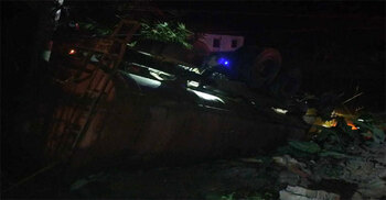 টাঙ্গাইলের লড়ি-মাহিন্দ্রা মুখোমুখি সংঘর্ষ, নিহত ২