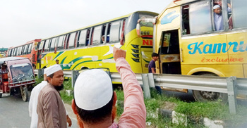 টাঙ্গাইল থেকে পৌনে ৩০০ বাস নিয়ে ঢাকার পথে জামায়াত