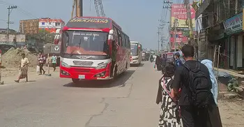 ঢাকা-টাঙ্গাইল-যমুনা সেতু মহাসড়কে যানজট নেই, বাড়তি ভাড়ার অভিযোগ