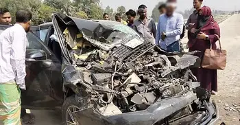 টাঙ্গাইলে প্রাইভেটকার-অটোভ্যানের সংঘর্ষে নিহত ২