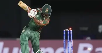 ৩৫ রানে ৩ উইকেট হারিয়ে বিপদে বাংলাদেশ