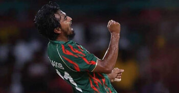 সম্ভাবনার জোয়ারে এক অদম্য পেসার সাকিব