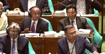 রাষ্ট্রপতির ভাষণ: টেবিল চাপড়ালেন প্রধানমন্ত্রী, ওয়াক আউট বিরোধীদলের