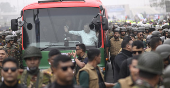 বিমানবন্দর থেকে ৩০০ ফিটের পথে তারেক রহমানের সোয়া ৩ ঘণ্টা