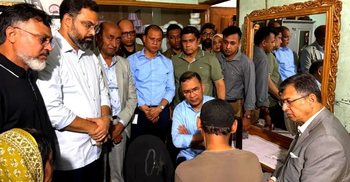 PM visits slain Ramisa’s family, assures support