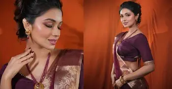মেরুনের আভিজাত্যে মোহময় তাসনিয়া ফারিণ