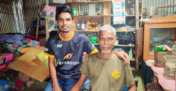 চা বিক্রির টাকায় ছেলেকে বানালেন বিসিএস ক্যাডার