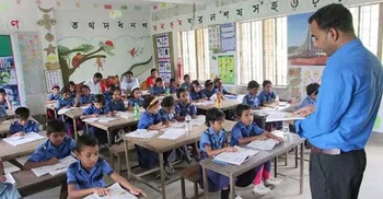স্কুলে এক ধর্মের ৩০ শিক্ষার্থী থাকলে ধর্ম শিক্ষক নিয়োগ দিতে হবে