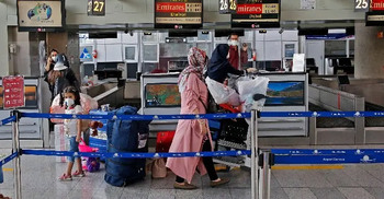 Iran resumes commercial flights from Tehran airport