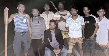 টেকনাফে ডাকাত আতঙ্ক: মসজিদে রাত কাটে নারীদের, পাহারায় স্থানীয়রা