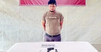 রোহিঙ্গা ক্যাম্প থেকে অস্ত্র-গুলিসহ ‘আরসা কমান্ডার’ আটক